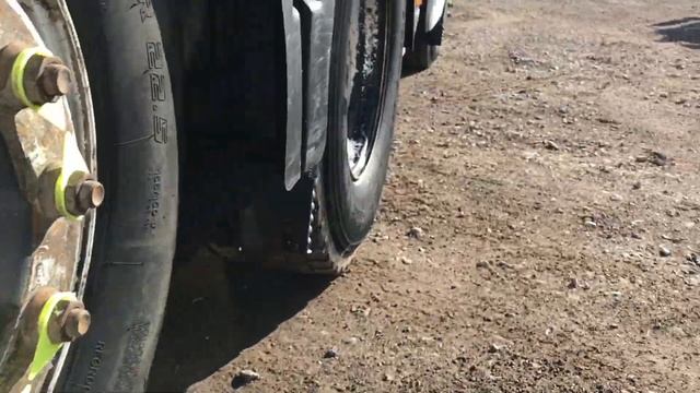 VOLVO FH500 *EURO 6* TAG AXLE 6X2 TRACTOR UNIT 2016 - DX66 PCY смотреть онлайн