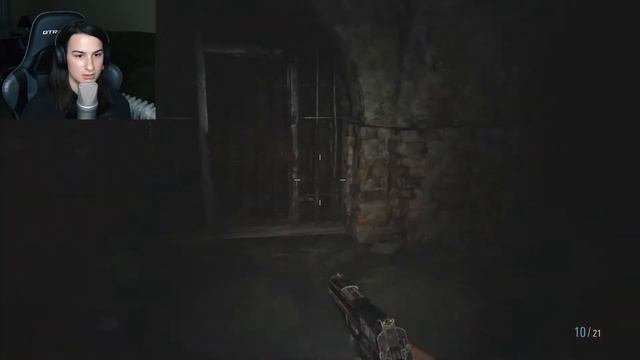 BELA HATES STUPID MAN THINGS || Resident Evil: Village Part 3 смотреть онлайн