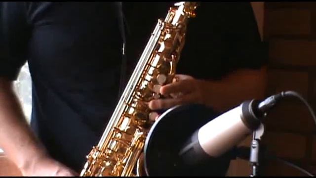 Straight to the Heart por João Alfredo смотреть онлайн