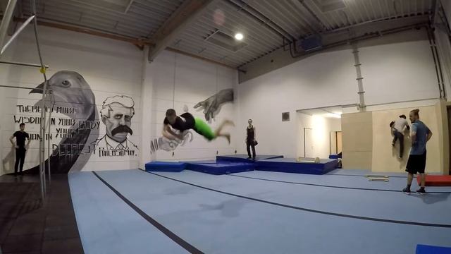 Wosax | Tricking Tuesday @ Ape Academy | #1 смотреть онлайн