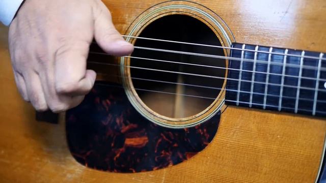 1964' Martin D-18 & D'Addario  Nickel Bronze Acoustic Guitar 12 53 Light Gauge Review