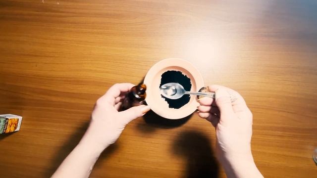 КАК БЫСТРО ОТРАСТИТЬ ГУСТЫЕ БРОВИ И ПУШИСТЫЕ РЕСНИЦЫ - ГОТОВИМ ТУШЬ ИЗ НАТУРАЛЬНЫХ ИНГРЕДИЕНТОВ смотреть онлайн