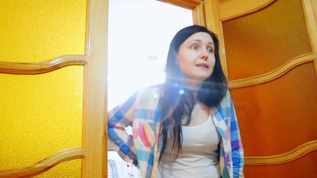 ПРИВЕТ СОСЕД ПРИШЕЛ в наш дом!!! Hello Neighbor в реальной жизни смотреть онлайн