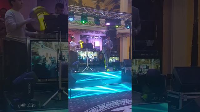 АКРАМЖОН ХУСЕНОВ - ОЛТИН САМАРКАНД БАЗМГОХИ 18.03.2021. смотреть онлайн