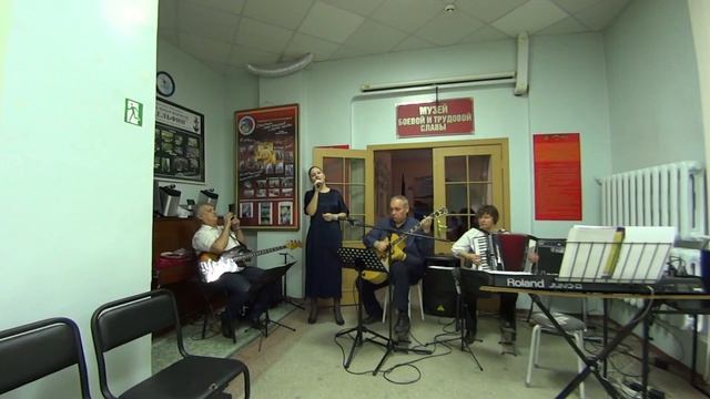 Романс из к.ф. "Валюша"Арина Кузьменко смотреть онлайн