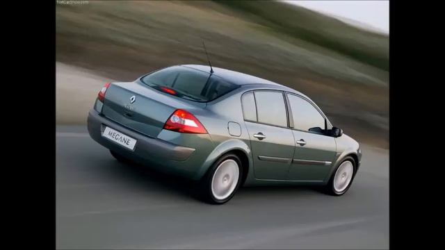 2003 Renault Megane II Saloon смотреть онлайн