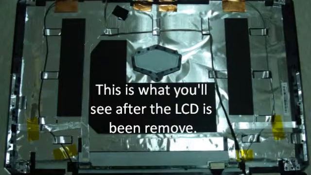 Opening Of GT And GX 6xx And 7xx LCD Bezel