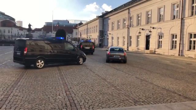 Citroen C6 - Macron in Poland смотреть онлайн