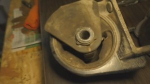 замена левой подушки на двигатели Hyundai Santa FE