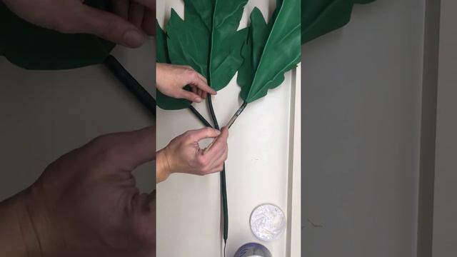 Листья из фомирана, декор стебля смотреть онлайн