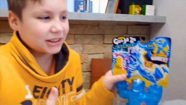 НОВЫЕ ГЕРОИ ГУДЖИТСУ Тянущиеся фигурки GooJitZu смотреть онлайн