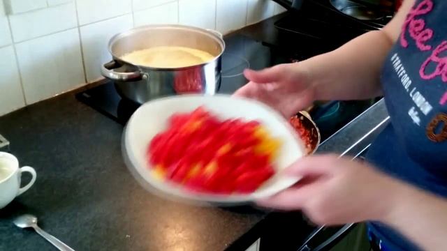 Вкусный Домашний Красный Борщ смотреть онлайн