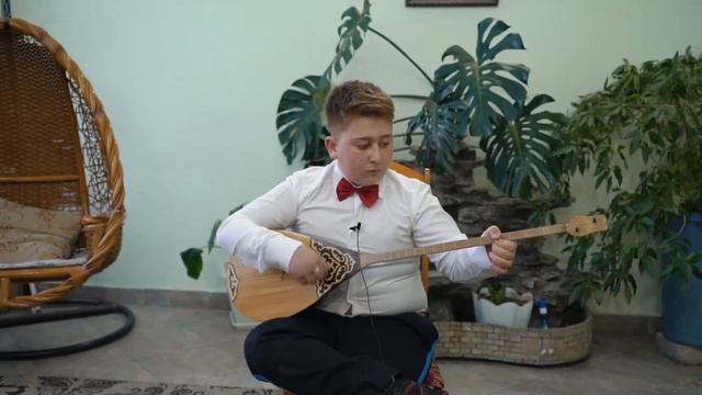 "Despacito"-Луис Фонси. Орындаған Ян Военный смотреть онлайн