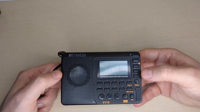 Огляд радіоприймача Retekess V115. Товари для блекауту. смотреть онлайн