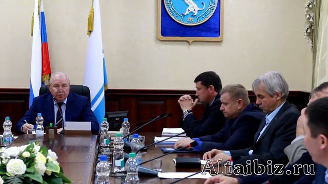 Взаимодействие с бизнесом :: Организационный штаб Республики Алтай смотреть онлайн