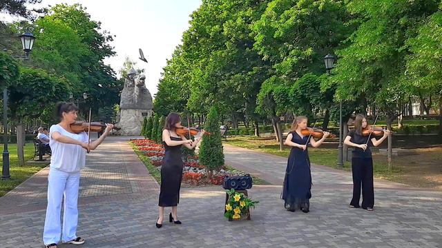 Ансамбль Каприччио Маскарад смотреть онлайн