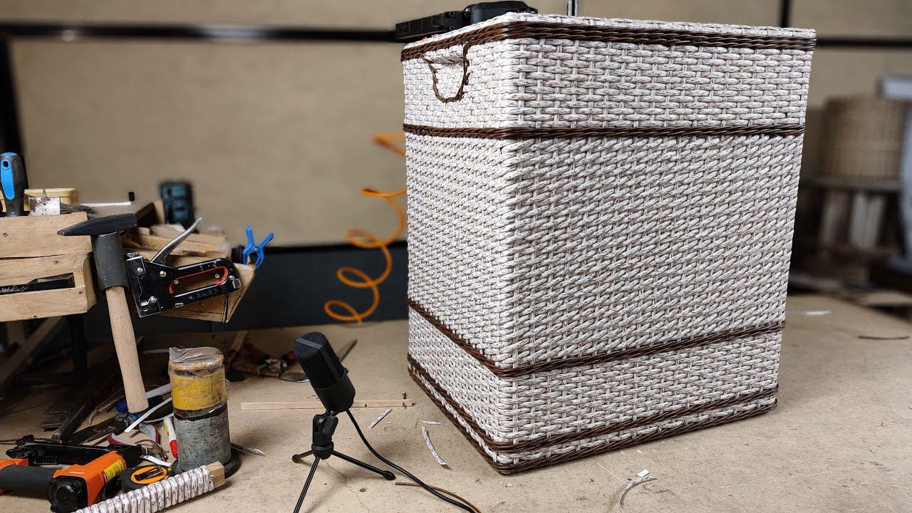 Короб из искусственного ротанга на деревянном каркасе. Обзор.