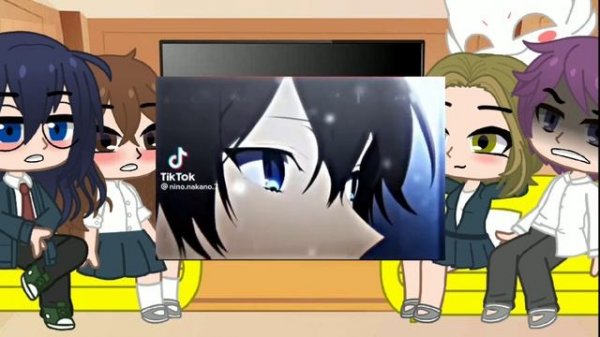 ?|Реакция персонажей из Аниме-Хоромия на Идзуми Миамуру/ Присутствует Кёко Хори- как пара Миамуры|