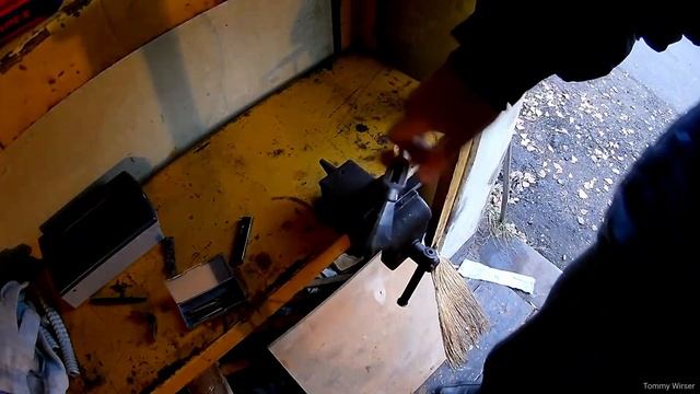 Изготовление крепежа защиты картера. Доработка защиты картера смотреть онлайн