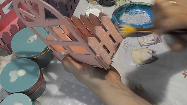 Розы от Мыльное Хобби Bubbles. Интерьерная композиция в деревянном кашпо. Мыловарение. смотреть онлайн