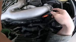 Замена клапана ЕГР WV Touareg 3.0 D ( Часть 1)