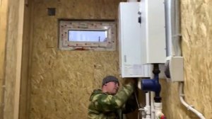 Обвязка и установка газового котла с системой отопления гаража и дома!