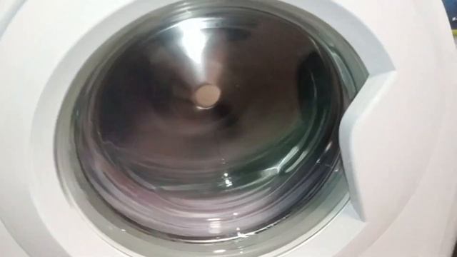 INDESIT IWUB4085: Синтетика интенсив 60°; 800 об/мин; EcoTime