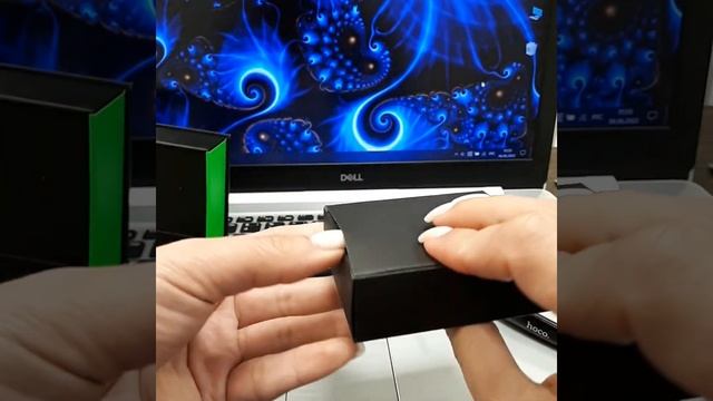 Беспроводная гарнитура Hoco E1.Гарнитура подходит для: смартфона; планшета; ноутбука; компьютера. смотреть онлайн