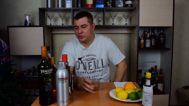 Мини бар на Новый год. смотреть онлайн