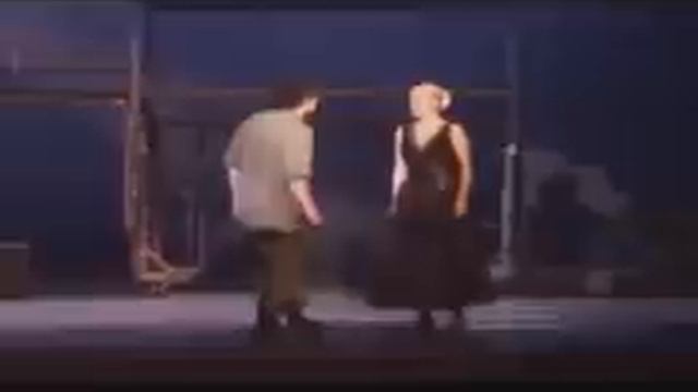 Evita 22 Waltz for Eva & Che смотреть онлайн