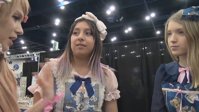 LOLITA MAKEOVER at Anime Matsuri｜ロリータ変身 смотреть онлайн