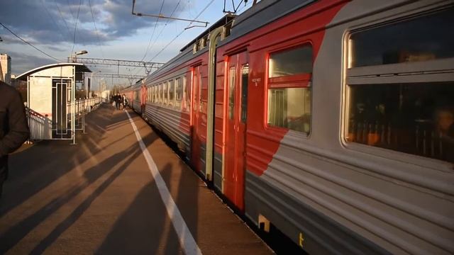 Отправление электропоезда ЭТ2 - 018 смотреть онлайн