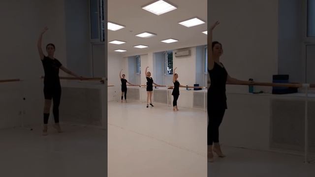 Прекрасный танец балет обучение в школе Москва ballet school moscow смотреть онлайн