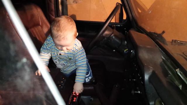 Егор рулит смотреть всем. Едем в соседнее село смотреть онлайн