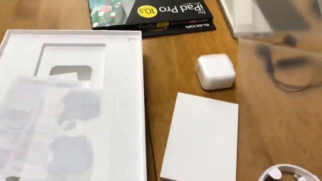 Ipad pro 10.5” đập hộp смотреть онлайн