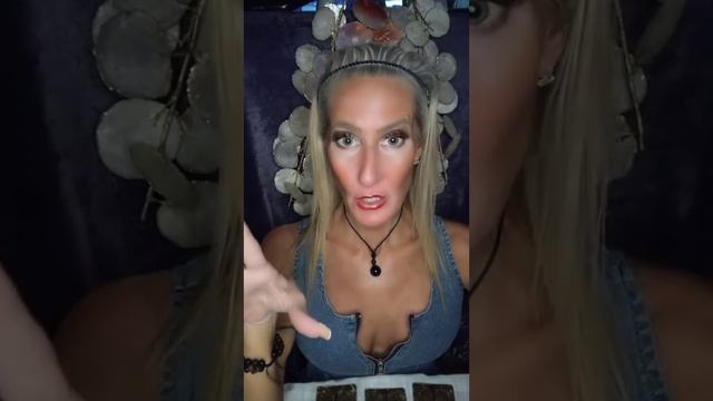 TAURUS♉OH REALLY!! November -Mid Month;LOVE ♥️ RELATIONSHIP SPREAD, ?GET YOUR ANSWERS FROM ME! ? смотреть онлайн