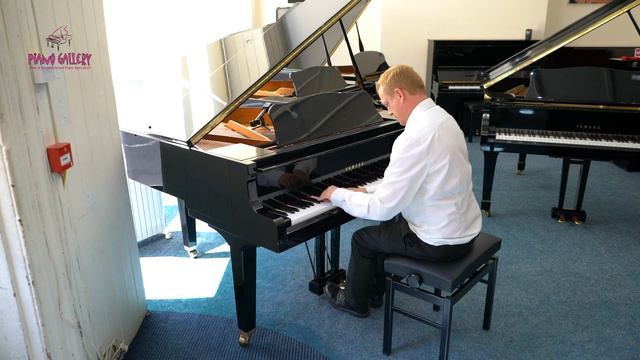 Yamaha GB1 Grand Piano смотреть онлайн
