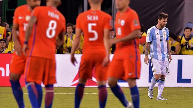 Ma garaneysaa Kulankii Messi uu u ooyay Sida hooyadii iney dhimatay oo kale смотреть онлайн