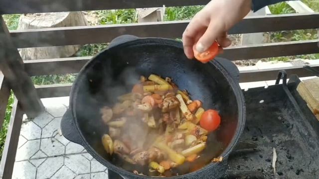 ЛАГМАН ДОМАШНИЙ РЕЦЕПТ В КАЗАНЕ смотреть онлайн