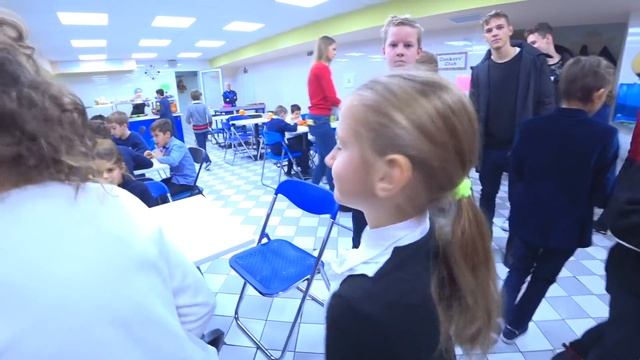 ВЛОГ Моя НОВАЯ ШКОЛА / ШКОЛА МЕЧТЫ / РУМ ТУР по Новой Школе смотреть онлайн