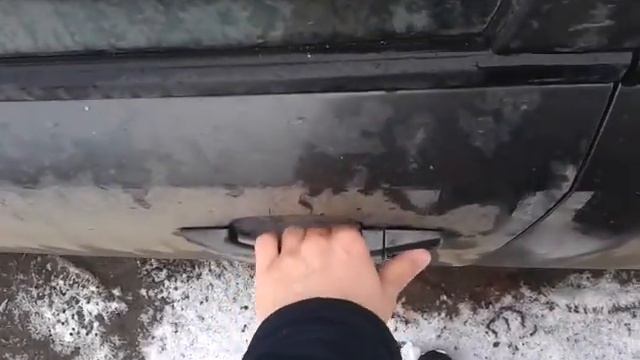 Видео: Как открыть водительскую дверь в Opel Astra H? смотреть онлайн
