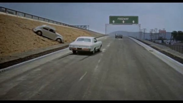 Сыщики-любители экстра класса. Влюбленная малютка, 1968. The Love Bug, скрытые киноцитаты