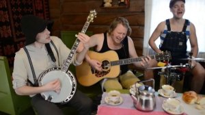 Seek And Destroy by Steve'n'Seagulls (LIVE)