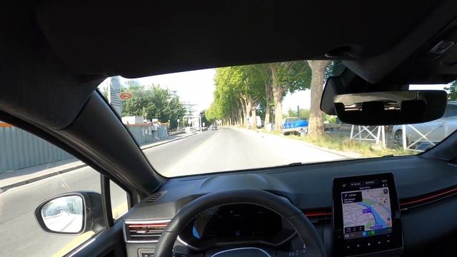 2023 Renault Clio RS Line TCe 140 - Paris, France - POV Test Drive 4K