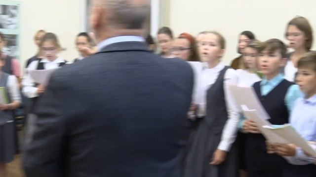 Поздравление Владыки Пантелеимона с 70-ти летием от школы смотреть онлайн