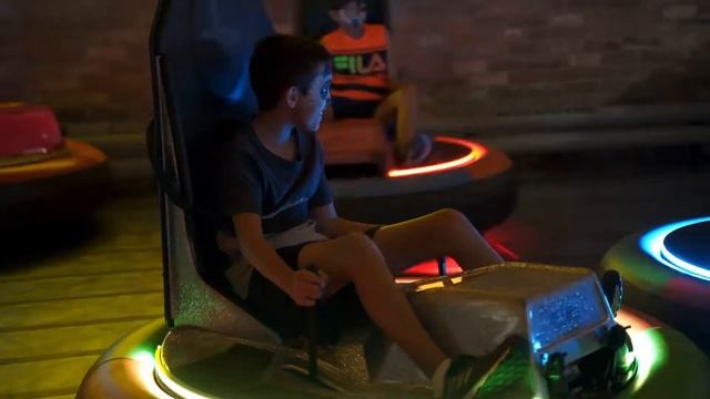 Timezone. More than just games! - Bumper Cars смотреть онлайн