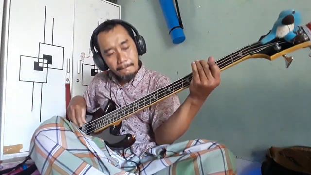 HALFMATH "Wait And See" (Bass Cover) смотреть онлайн
