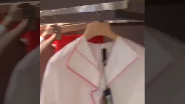 интерьер бутика женской одежды смотреть онлайн