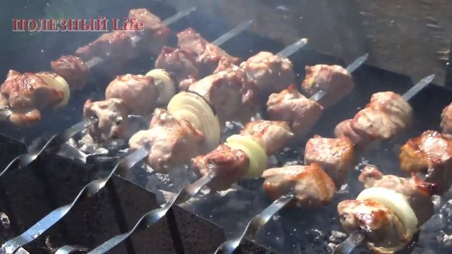 Отдых, дача, электроштопор в действии. Вкусное залипательное видео. Готовим шашлыки и рыбу в фольге смотреть онлайн