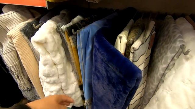 НОВОГОДНЯЯ СУЕТА МАГАЗИН ПЕРЕД РОЖДЕСТВОМ ШОПИНГ 1 ЧАСТЬ OLGA KIRCHGESSNER смотреть онлайн